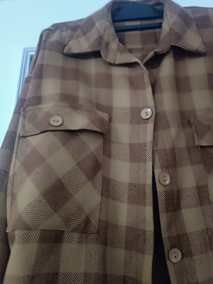 Düğmeli Kahverengi Uzun Kollu Kadın ve erkek Gömlek - Görsel 4