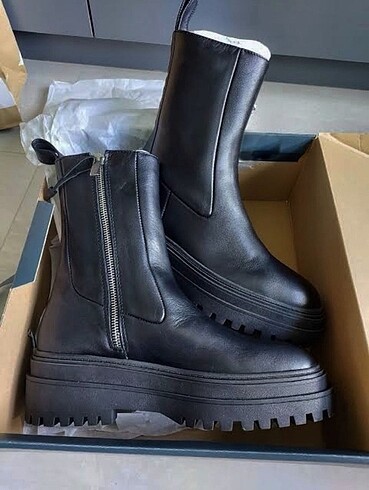 ZARA BOT