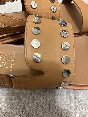 Vince Vince camuto