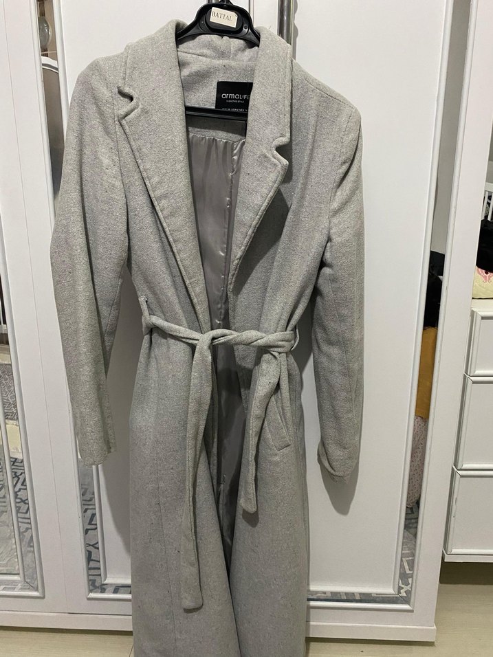 Gri Kadın Kaban - Görsel 3