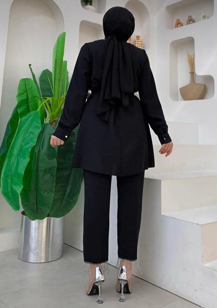 Uzun Kollu Kemerli Siyah Kadın Tunik - Görsel 3