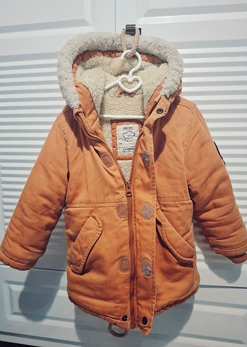 Bej Kürklü Erkek Çocuk Mont - Görsel 2