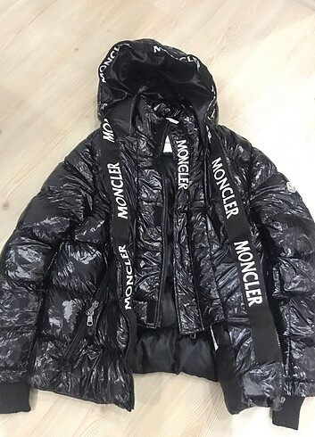 MONCLER MONT