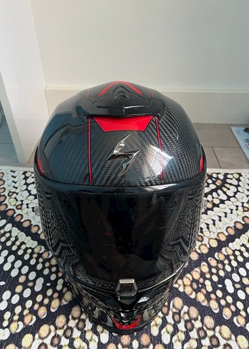 Scorpion r1 eko carbon kn6100 takılı - Görsel 2