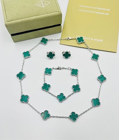 VAN CLEEF & ARPELS YEŞİL BİLEKLİK