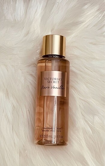 EN YOĞUN ESANSLI VICTORIA SECRET BARE VANILLA