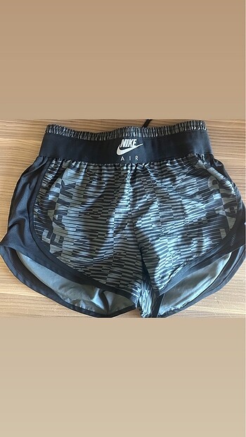 Nike şort