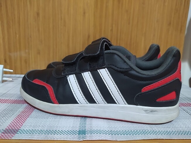 Adisas 31.5