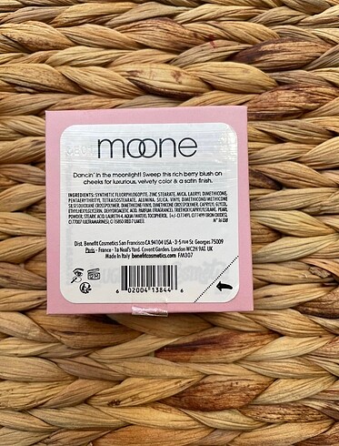 Benefit BENEFİT MOONE ALLIK