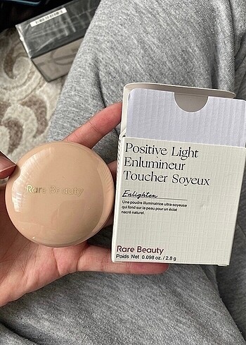  Beden RARE BEAUTY AYDINLATICI ENGLİHTEN TOZ