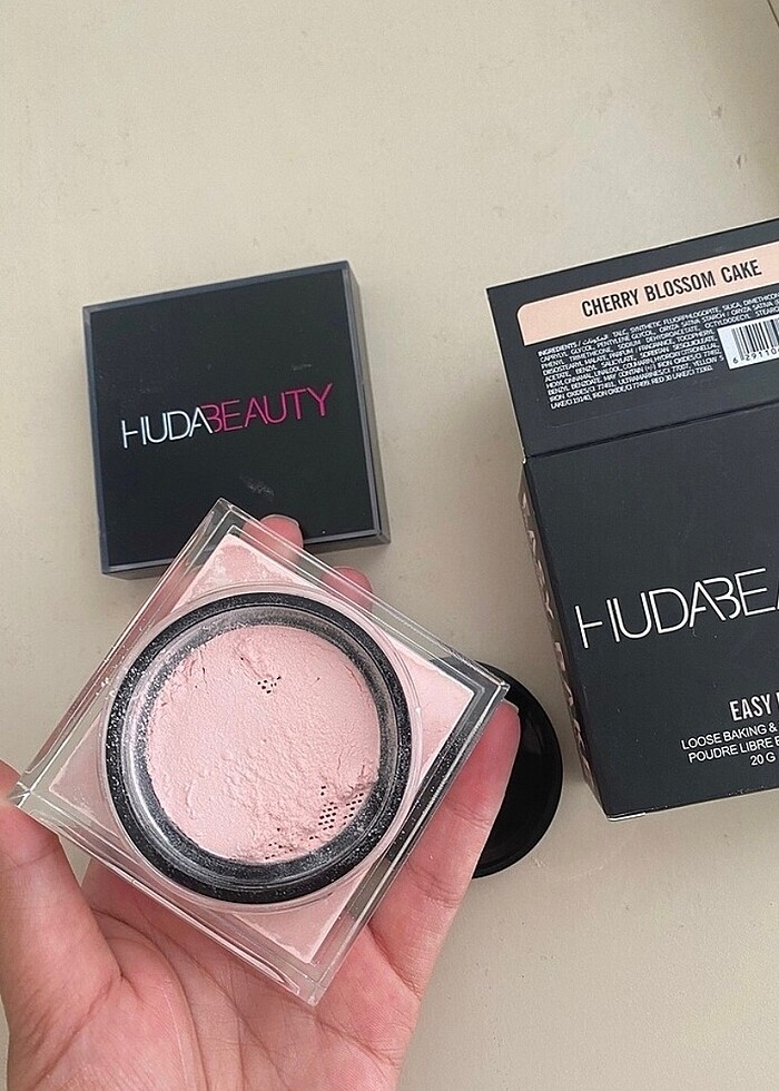 HUDA BEAUTY PUDRA - Görsel 2