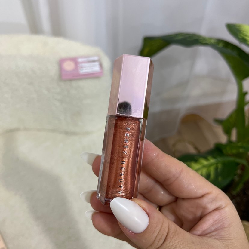Fenty Beauty Fenty Glow Gloss - Görsel 3