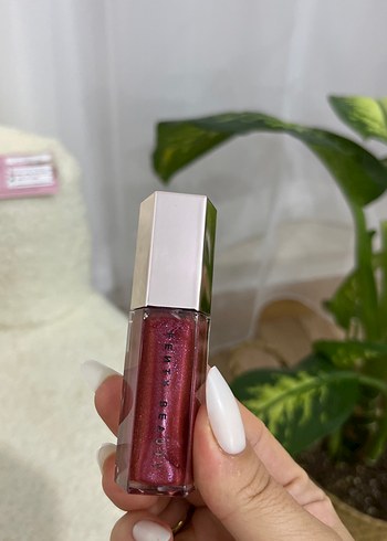 Fenty Beauty Riri Gloss - Görsel 3