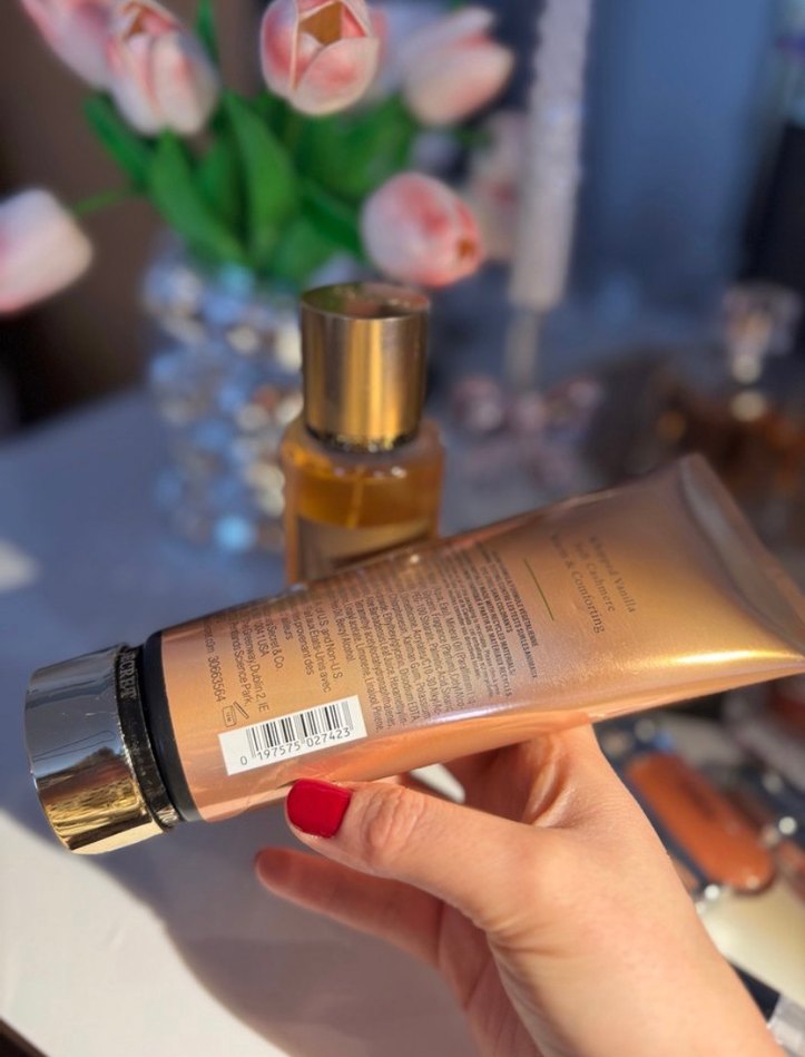 Victoria's Secret Bare Vanilla Vücut Losyonu- Kremi - Görsel 2