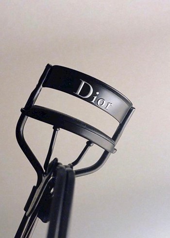 Dior Siyah Kirpik Kıvırıcı - Görsel 2