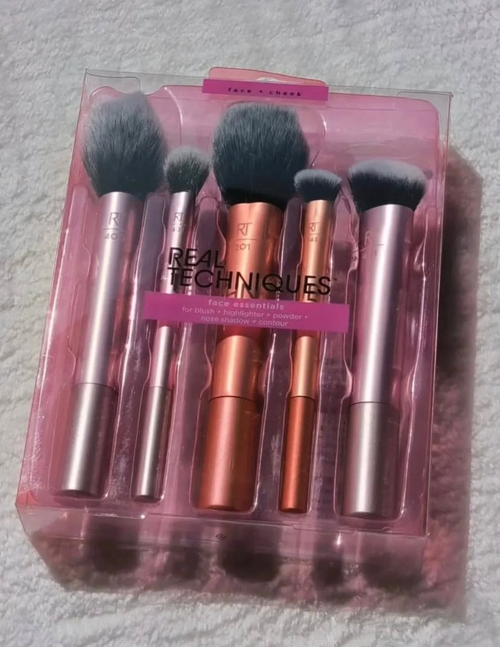 Real Techniques Makyaj Fırça Seti - Görsel 2