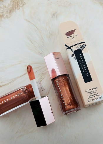 Beden Fenty Beauty Dudak Parlatıcısı