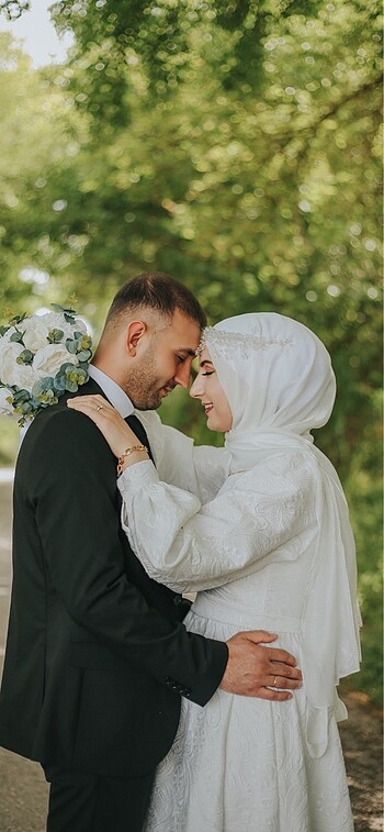 Zara Manuka Nikah Elbisesi