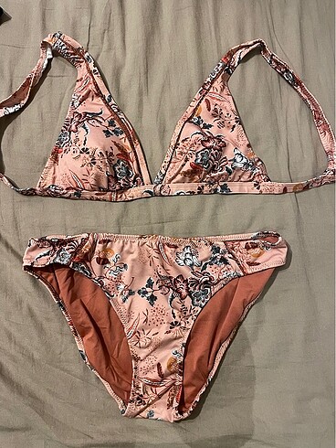 Koton Çiçekli Bikini Takımı