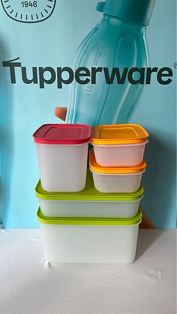 Tupperware Alaska Pro Set