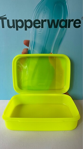 Tupperware Tupperware F20