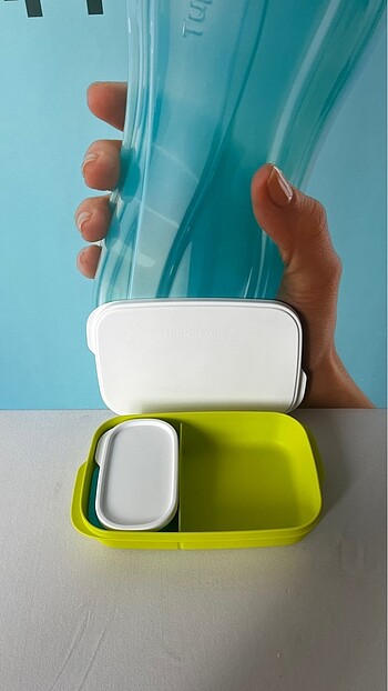 Tupperware bölmeli beslenme kabı