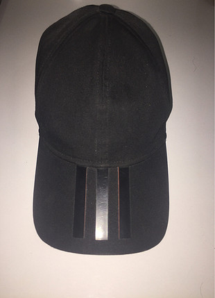Adidas şapka