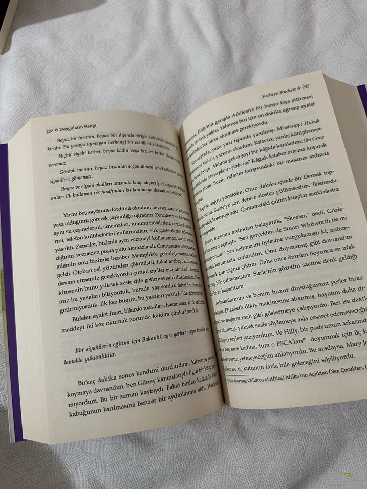 Duyguların Rengi - Kathryn Stockett - Görsel 2