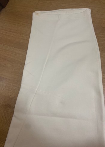 Zara Beyaz Kadın Midi Kumaş Pantolon