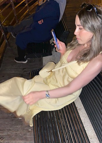 Sarı V Yakalı Uzun Keten Elbise - Görsel 10