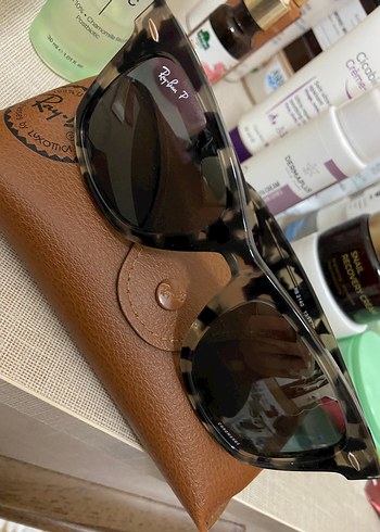 Kahverengi Tokalı Kadın Güneş Gözlüğü ray ban - Görsel 3