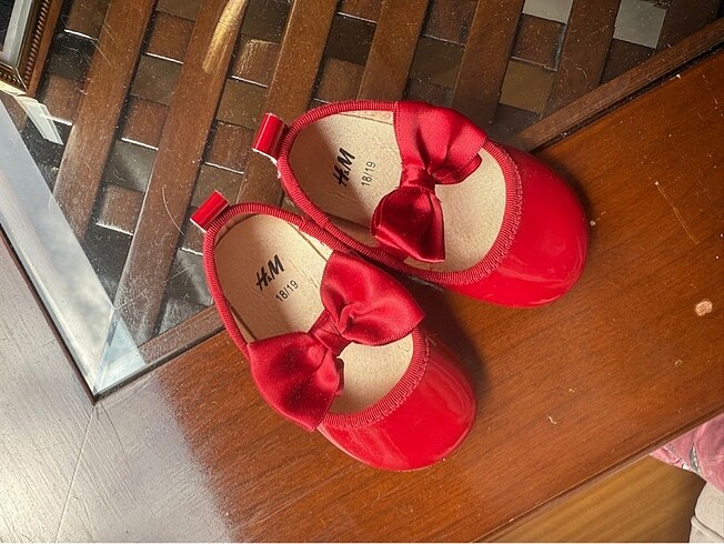H&m babet 18 numara