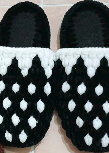 Çilek Model Örgü Kadın Ev Terliği - Görsel 7