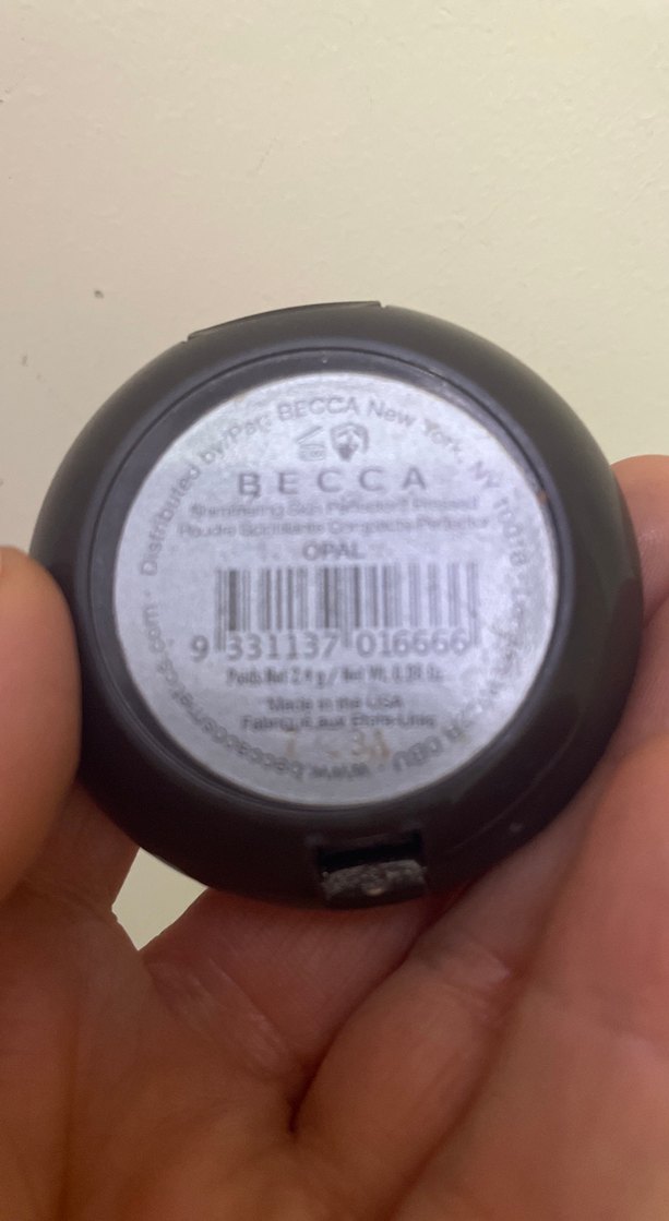 Becca Opal Aydınlatıcı Pudra - Görsel 2