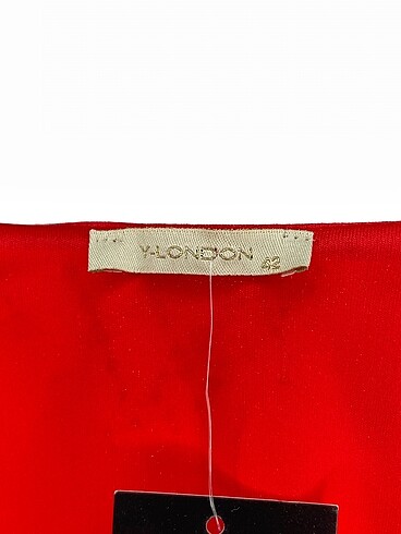 42 Beden kırmızı Renk Y-London Kısa Elbise %70 İndirimli.