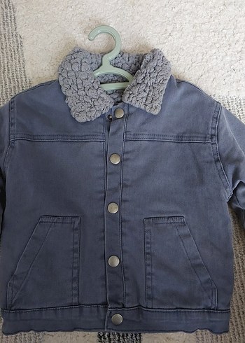 Gri Kürklü Erkek Çocuk Kot Ceket - Görsel 2