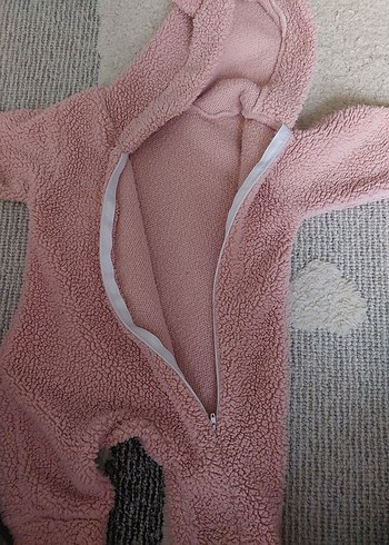 Pembe Peluş Bebek Tulumu Kulaklı Kapüşonlu - Görsel 3