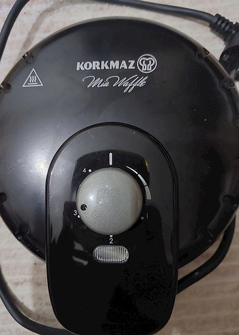 Korkmaz Siyah Mini Waffle Makinesi - Görsel 2