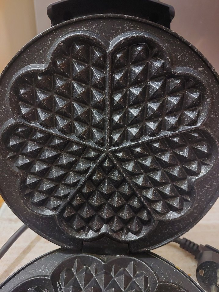 Korkmaz Siyah Mini Waffle Makinesi - Görsel 5