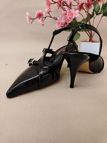 Zara Stiletto
