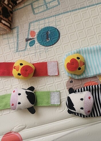 Çıngıraklı bileklik ve çorap babyjem