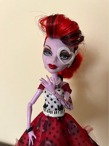 Beden Monster High Dot Dead Gorgeous Operetta