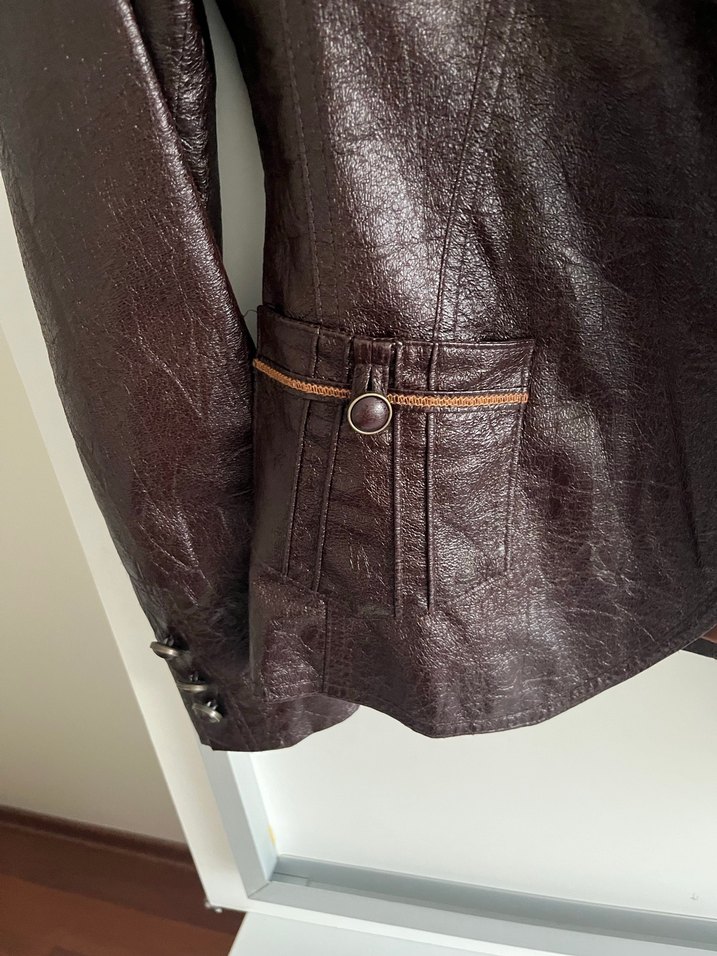 Düğmeli Kahverengi Deri görünümlü polyester ceket - Görsel 5