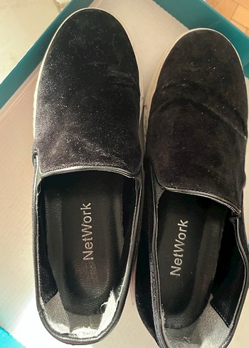 Siyah Parlak Minimalist bayan ayakkabı 38 numara - Görsel 2