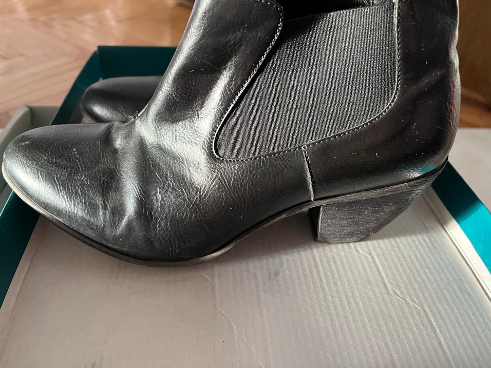 Siyah Deri Topuklu Kadın Botlar - Görsel 2