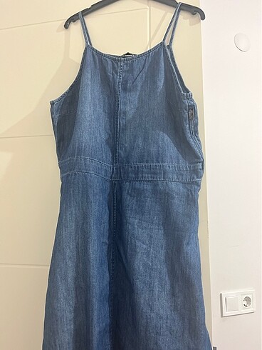 LC Waikiki Kot elbise