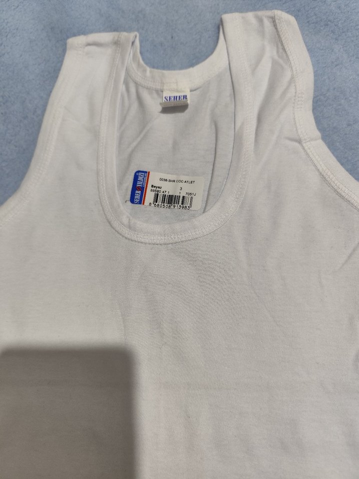 Beyaz Çocuk Atlet - Görsel 3