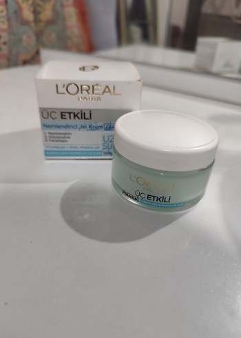 L'Oréal Üç Etkili Nemlendirici Jel Krem - Görsel 2