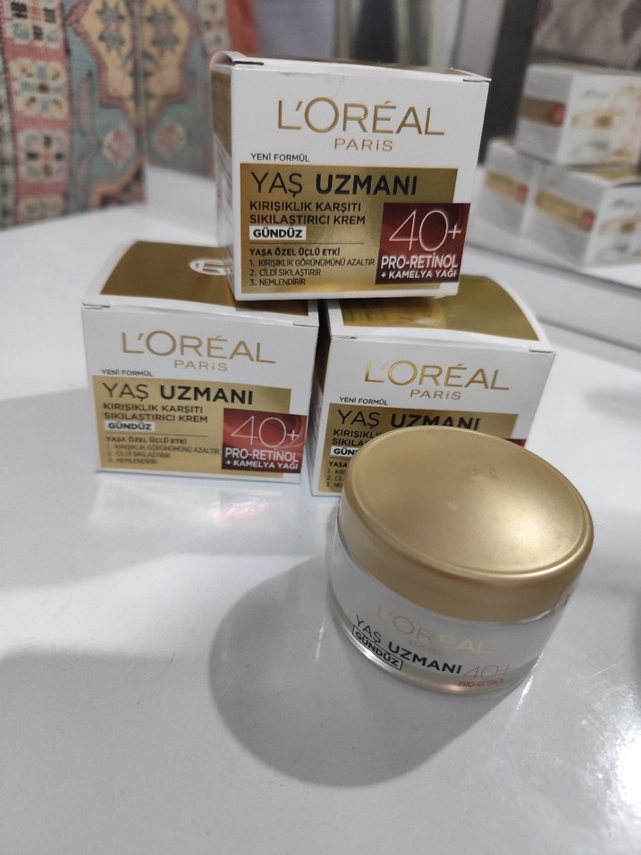 L'Oréal Yaş Uzmanı 40+ Gündüz Kremi - Görsel 2