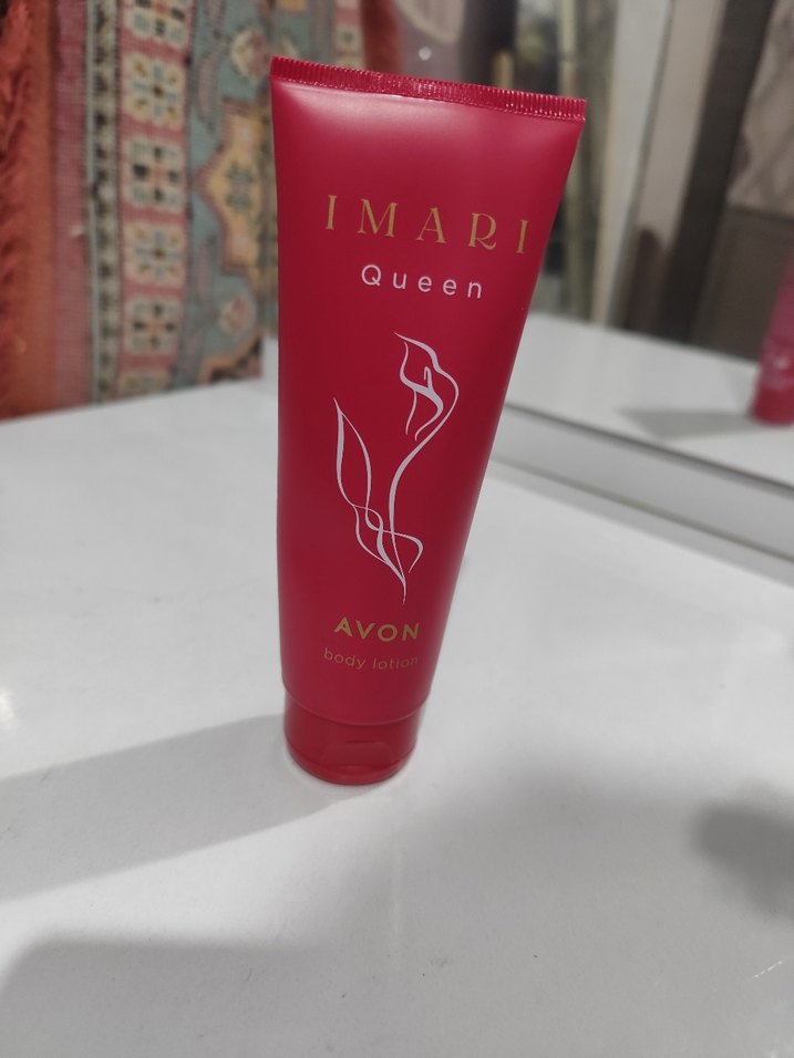 Avon Imari Queen Vücut Losyonu - Görsel 3